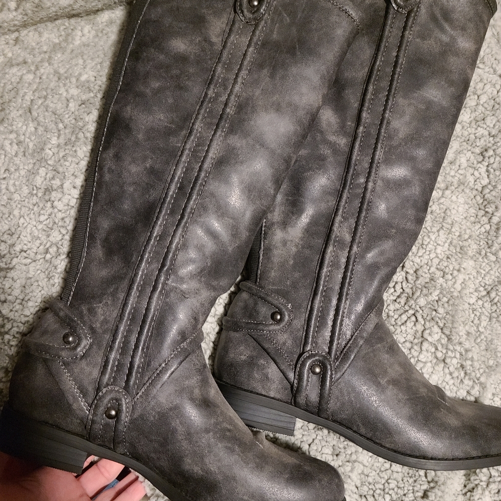 Cato brand, knee high, wide calf riding boot, Grey, size 9, New, never worn.